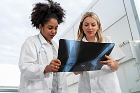 RADIOGRAFIA ARTICULAÇÃO COXOFEMORAL (QUADRIL)